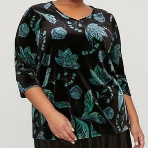 Catherine's Floral Velvet Top Size 0X 14/16 V Neck Half Sleeve
